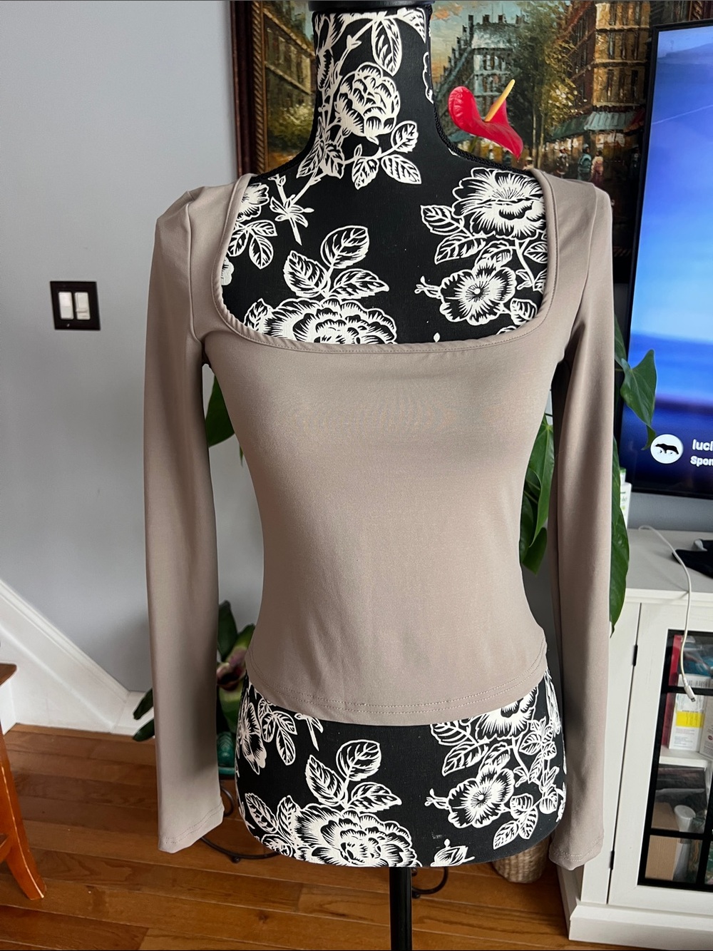 Missguided Taupe Long Sleeve Square Neck Top